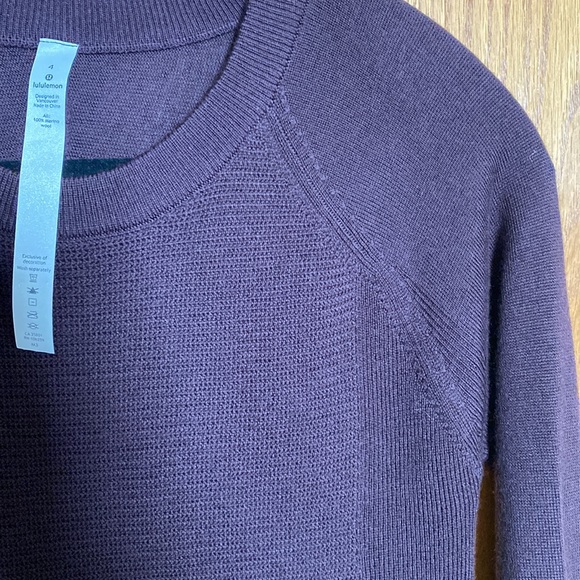 Lululemon burgundy sweater - Picture 6 of 6